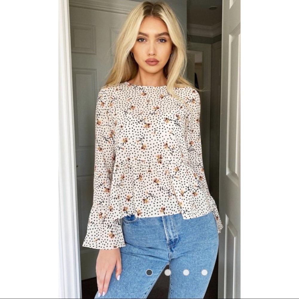 NWT ASOS long sleeve smocked spot/floral Top